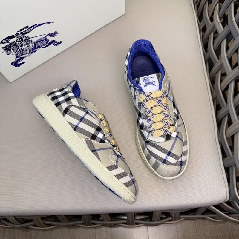 Burberry Low Shoes